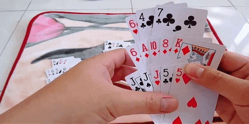 Hướng dẫn chơi đánh bài xập xám online